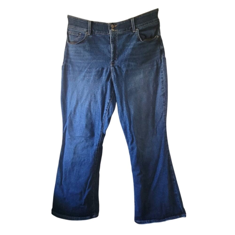 Lane Bryant size 24R medium wash blue jeans